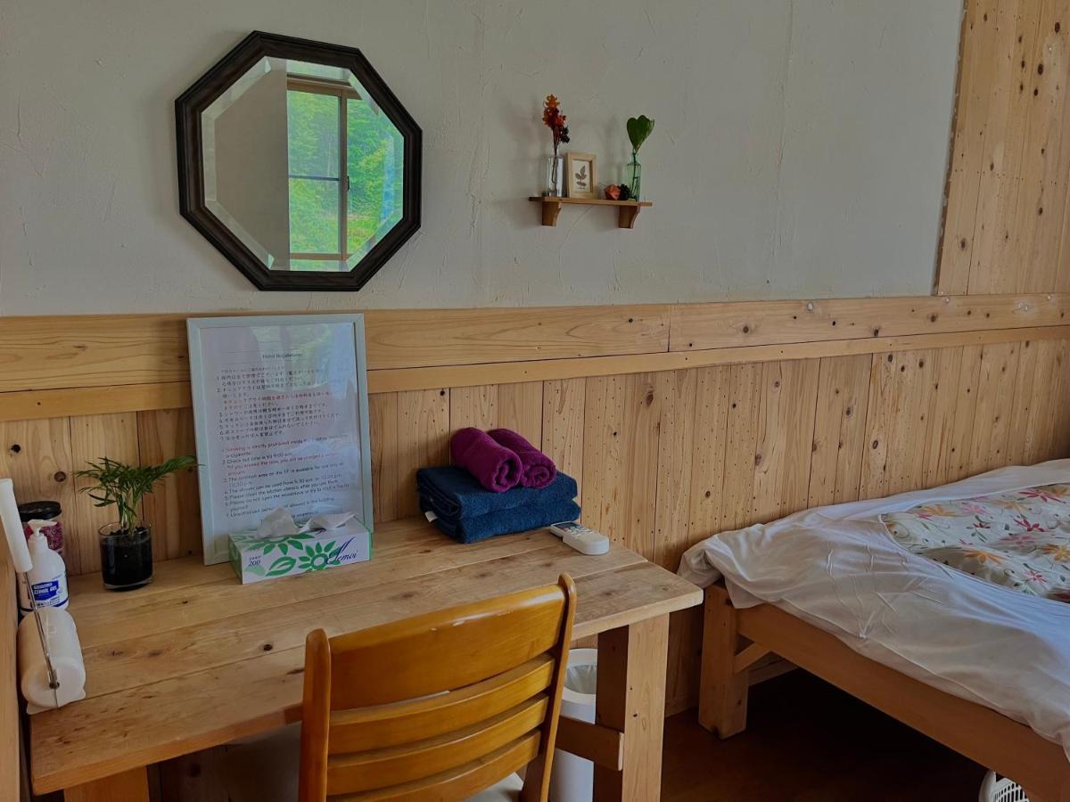 Hotel Azumino Backpackers 山の風 Matsukawa Esterno foto