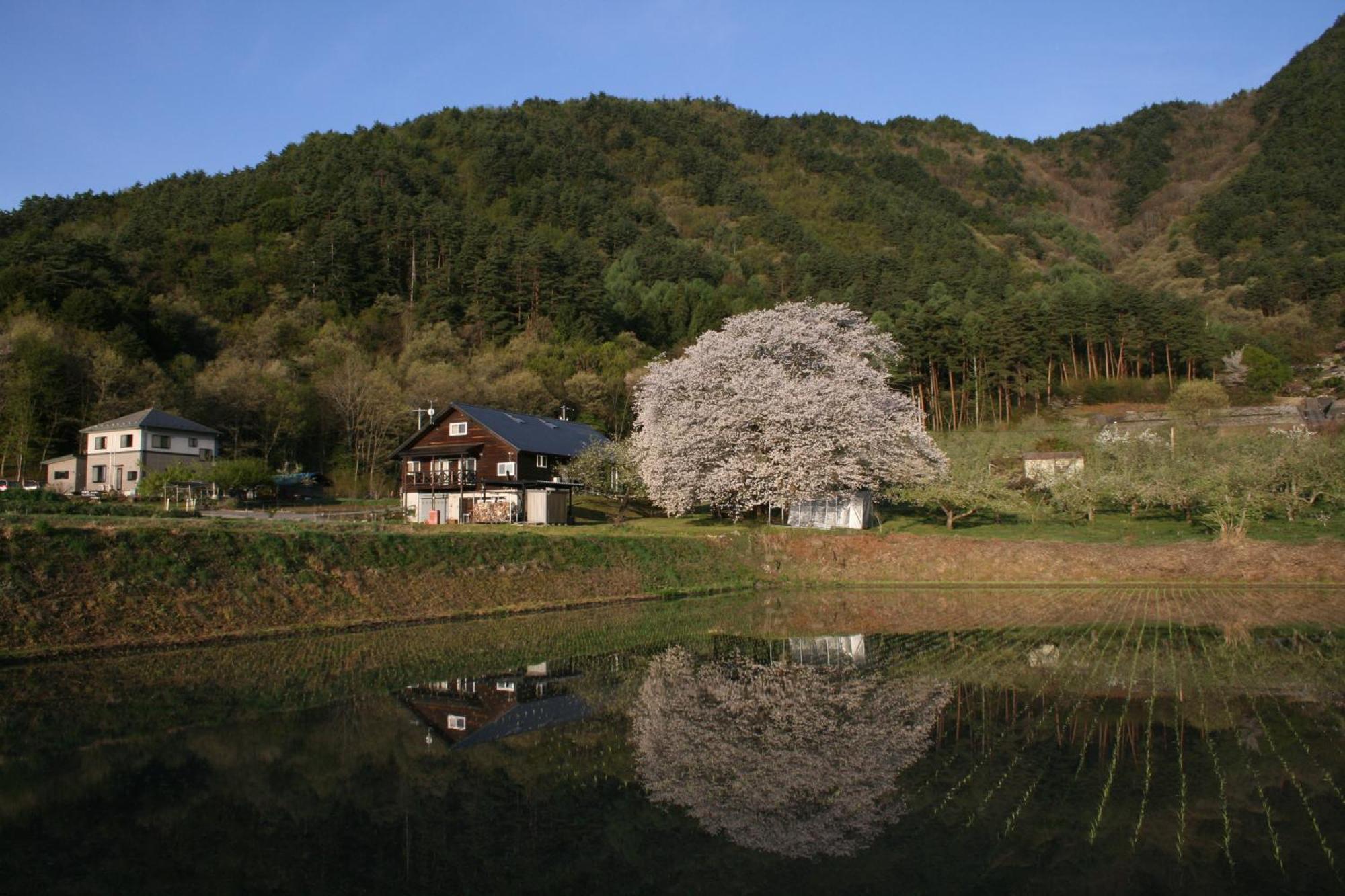 Hotel Azumino Backpackers 山の風 Matsukawa Esterno foto